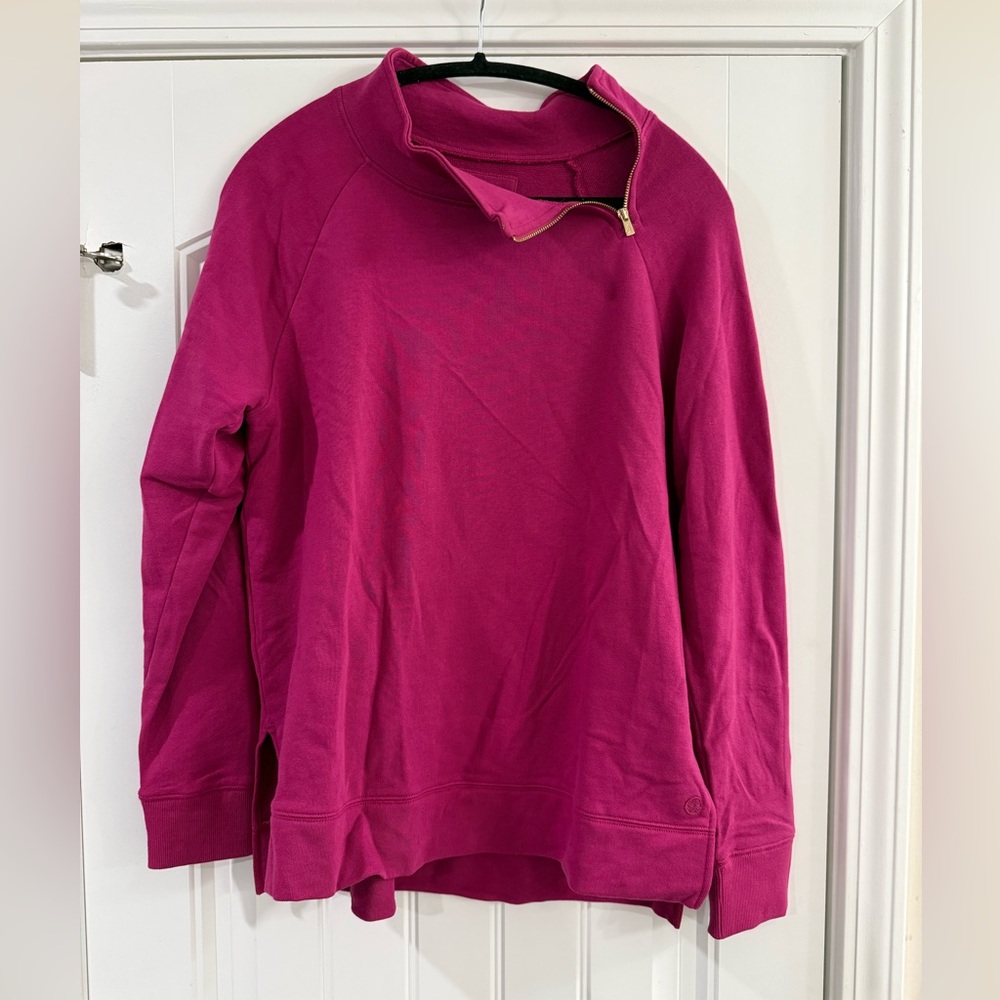 Lilly Pulitzer Luxletic mock-neck pullover in raspberry, size L - Picture 6 of 8